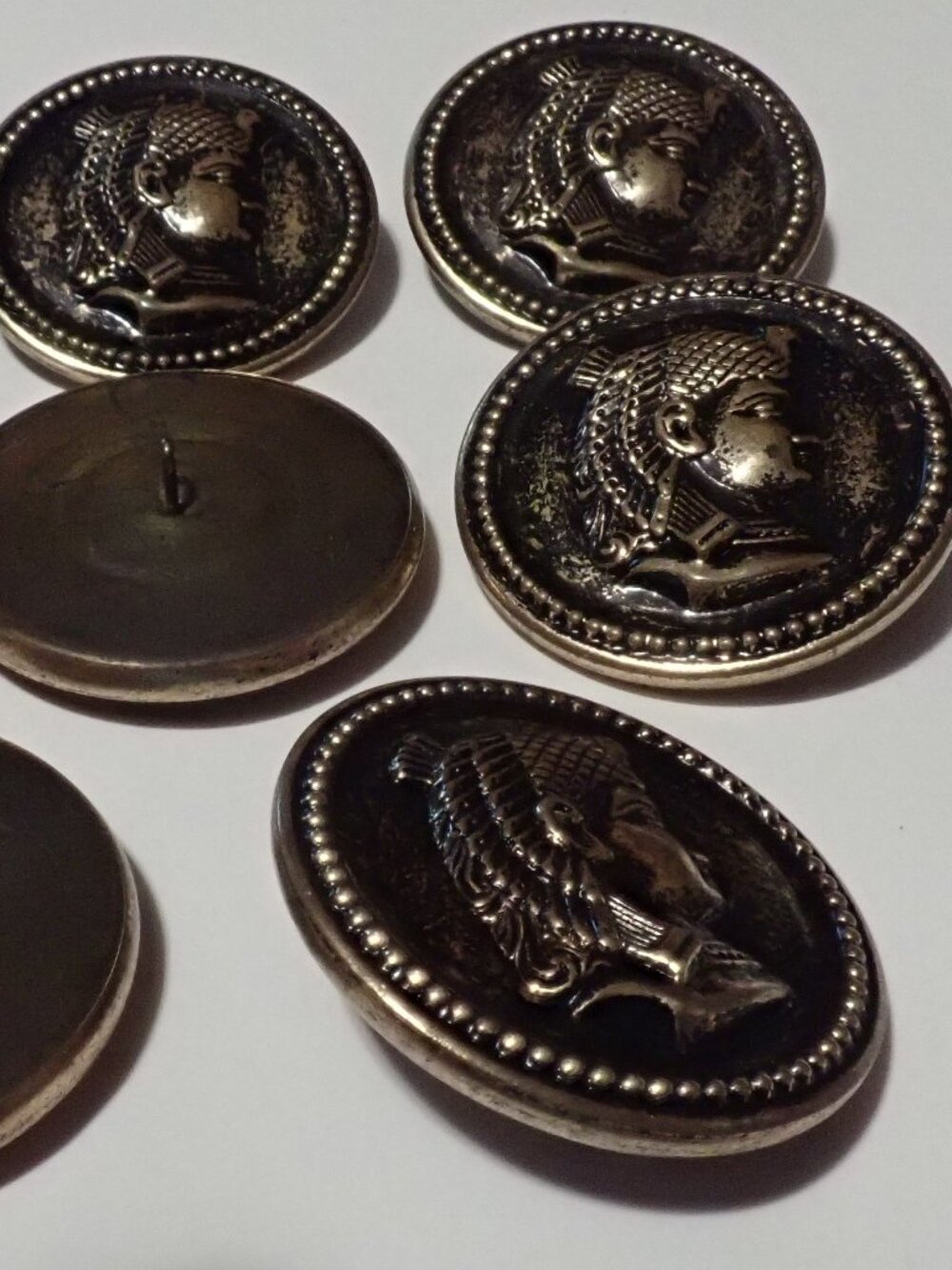 Metal Picture Buttons